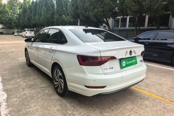 Volkswagen Sagitar 2021, 25400 км, за 11136 USD - фото 12