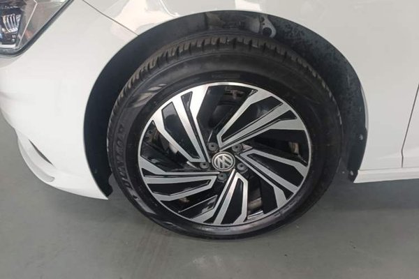 Volkswagen Sagitar 2021, 25400 км, за 11136 USD - фото 8