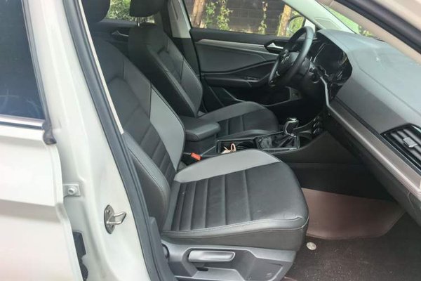Volkswagen Sagitar 2021, 25400 км, за 11136 USD - фото 28