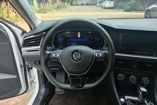 Volkswagen Sagitar 2021, 25400 км, за 11136 USD - фото 19