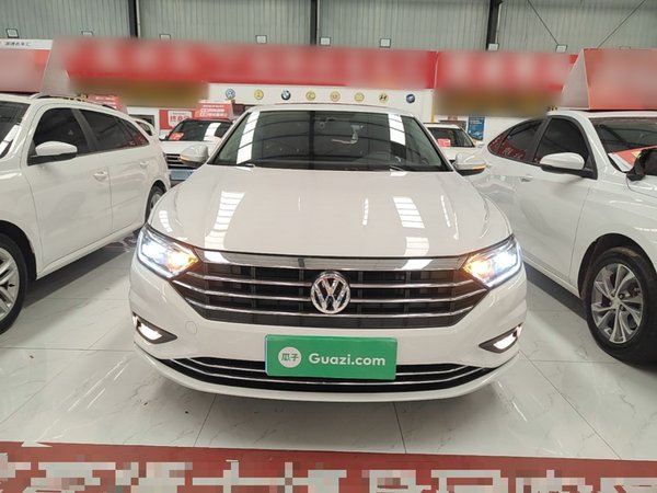Volkswagen Sagitar 2021, 63099 км, за 11909 USD