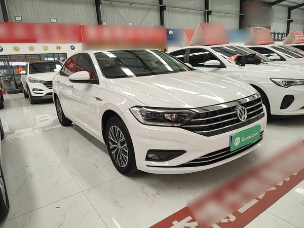 Volkswagen Sagitar 2021, 63099 км, за 11909 USD