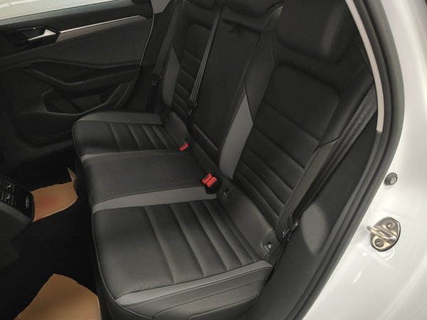 Volkswagen Sagitar 2021, 63099 км, за 11909 USD - фото 20