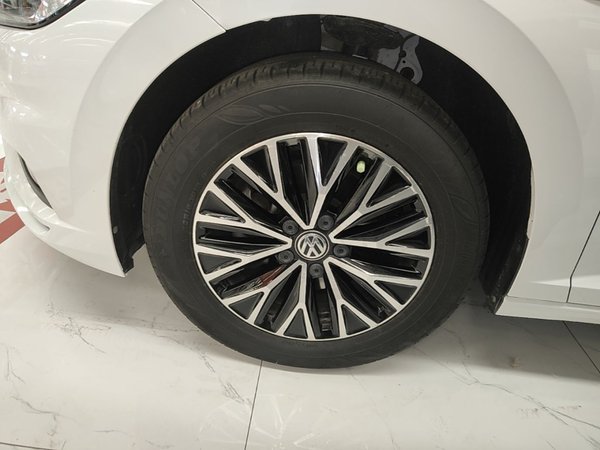 Volkswagen Sagitar 2021, 63099 км, за 11909 USD - фото 8