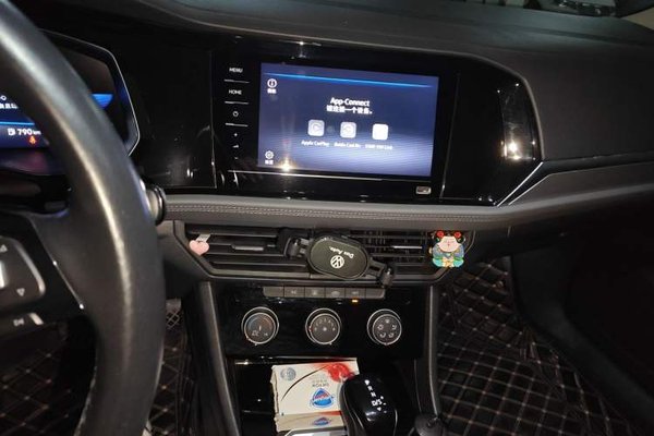 Volkswagen Sagitar 2021, 40900 км, за 11026 USD - фото 14