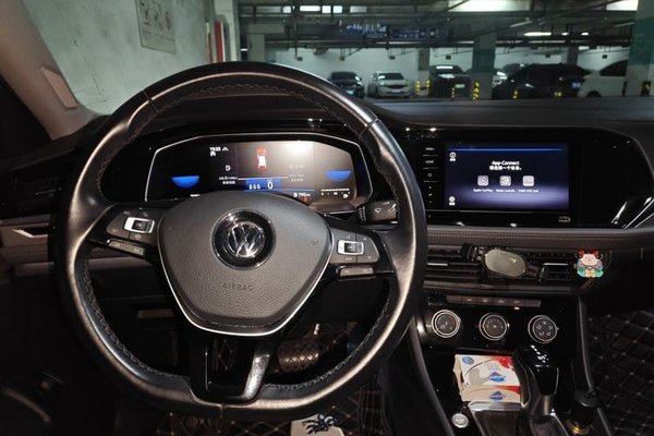 Volkswagen Sagitar 2021, 40900 км, за 11026 USD - фото 10