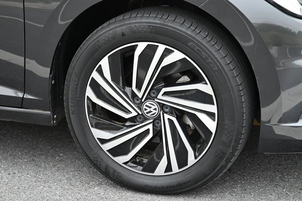 Volkswagen Sagitar 2021, 51800 км, за 11761 USD - фото 25