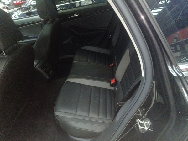 Volkswagen Sagitar 2021, 51800 км, за 11761 USD - фото 13