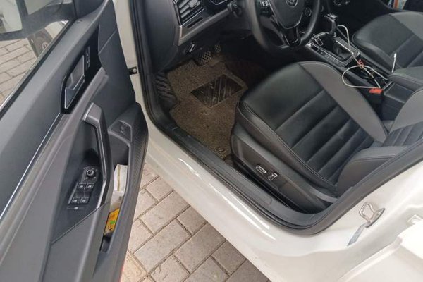 Volkswagen Sagitar 2021, 128900 км, за 8831 USD - фото 16