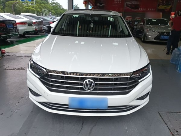 Volkswagen Sagitar 2021, 42400 км, за 12982 USD