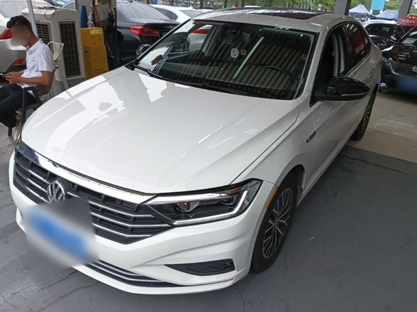 Volkswagen Sagitar · 2021 год