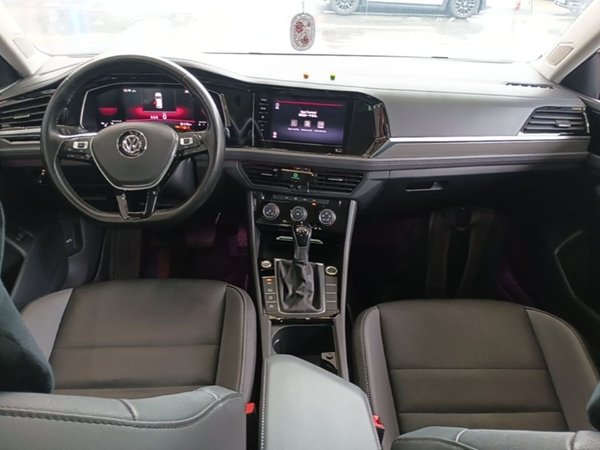 Volkswagen Sagitar 2021, 42400 км, за 12982 USD - фото 13