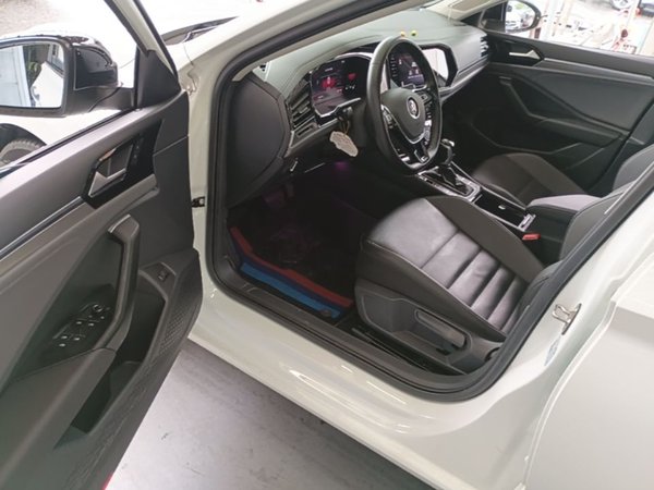 Volkswagen Sagitar 2021, 42400 км, за 12982 USD - фото 19