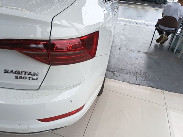 Volkswagen Sagitar 2021, 42400 км, за 12982 USD - фото 7
