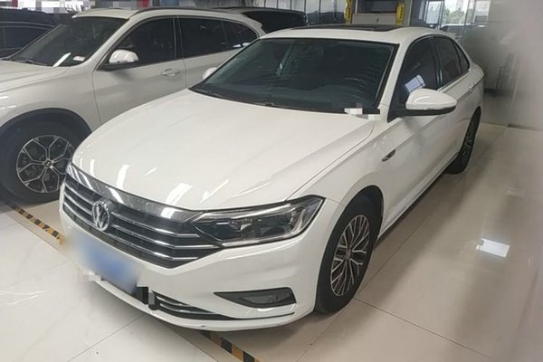 Volkswagen Sagitar · 2021 год