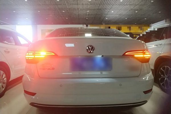 Volkswagen Sagitar 2021, 52500 км, за 12736 USD