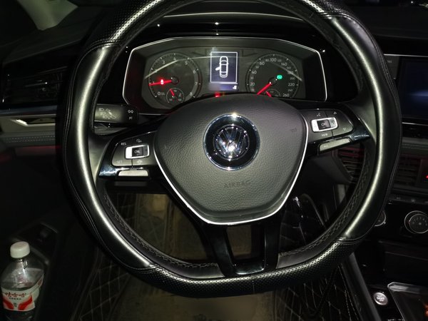 Volkswagen Sagitar 2021, 75100 км, за 10420 USD - фото 11