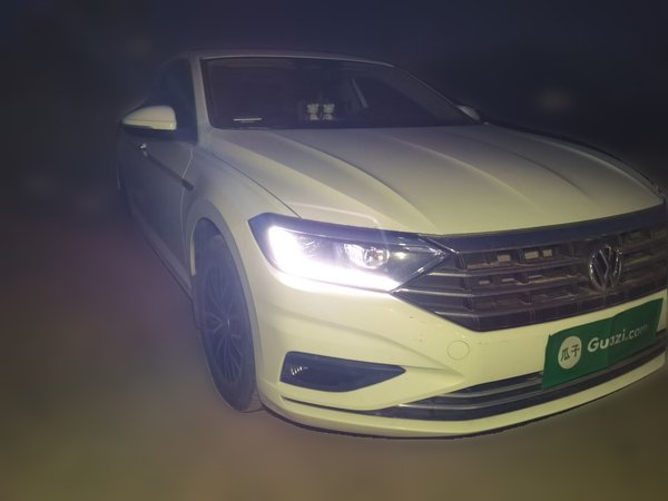 Volkswagen Sagitar 2021, 75100 км, за 10420 USD