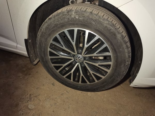 Volkswagen Sagitar 2021, 75100 км, за 10420 USD - фото 8