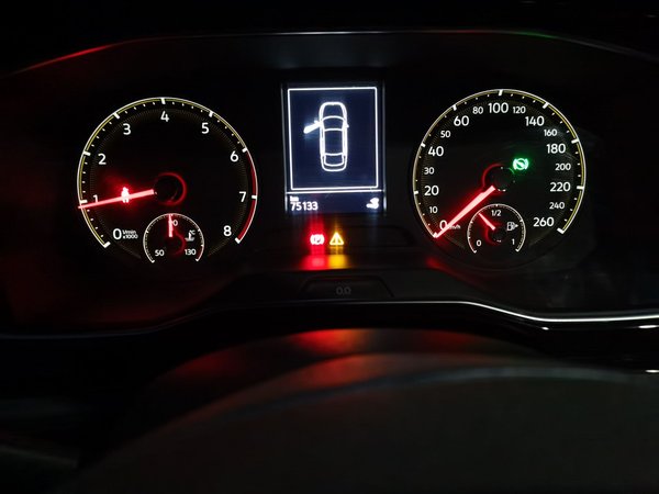 Volkswagen Sagitar 2021, 75100 км, за 10420 USD - фото 13
