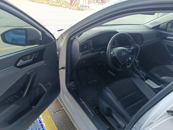 Volkswagen Sagitar 2021, 79300 км, за 9363 USD - фото 17