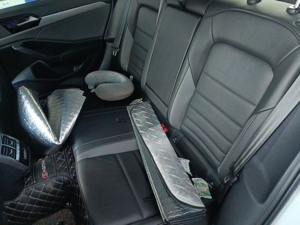 Volkswagen Sagitar 2021, 79300 км, за 9363 USD - фото 18