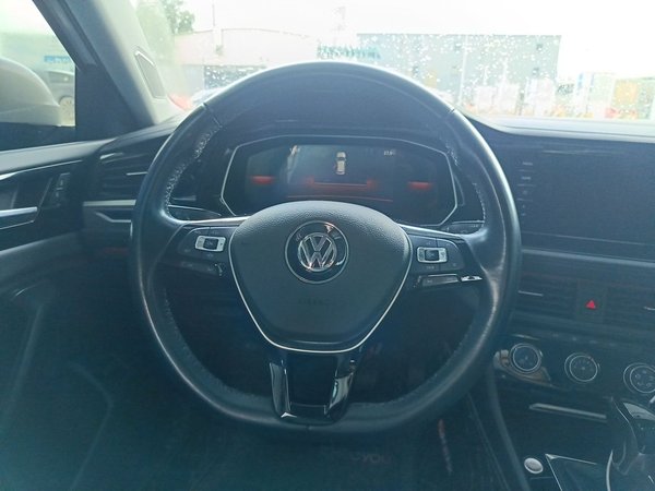 Volkswagen Sagitar 2021, 79300 км, за 9363 USD - фото 11