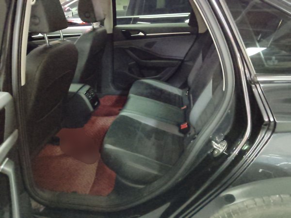 Volkswagen Sagitar 2022, 69400 км, за 14147 USD - фото 22