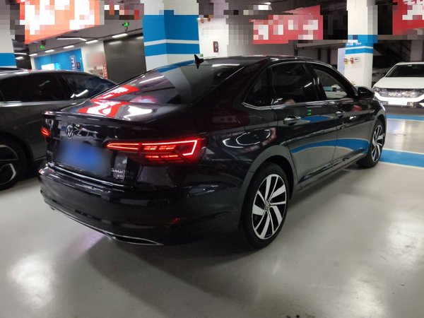 Volkswagen Sagitar 2022, 69400 км, за 14147 USD - фото 7