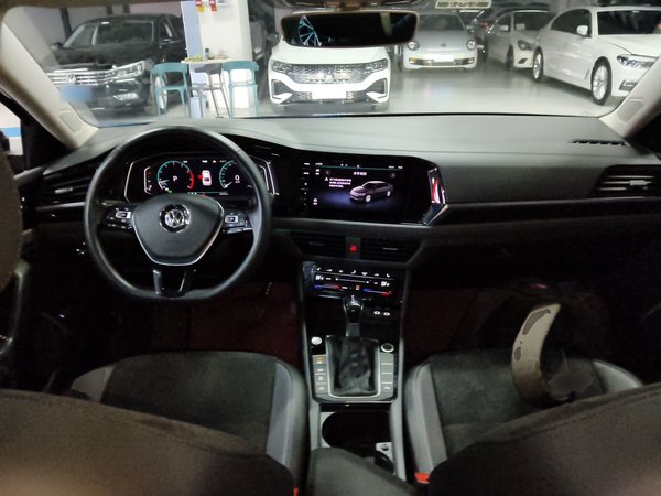 Volkswagen Sagitar 2022, 69400 км, за 14147 USD - фото 20