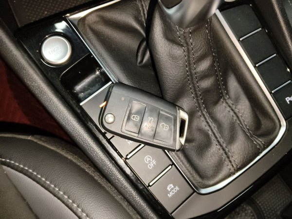 Volkswagen Sagitar 2022, 69400 км, за 14147 USD - фото 19