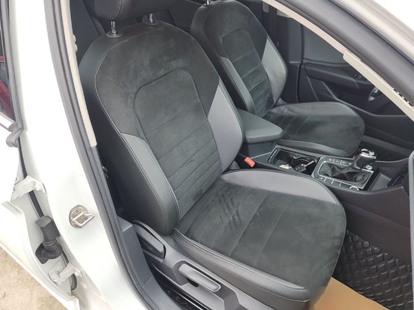 Volkswagen Sagitar 2022, 35600 км, за 14189 USD - фото 23
