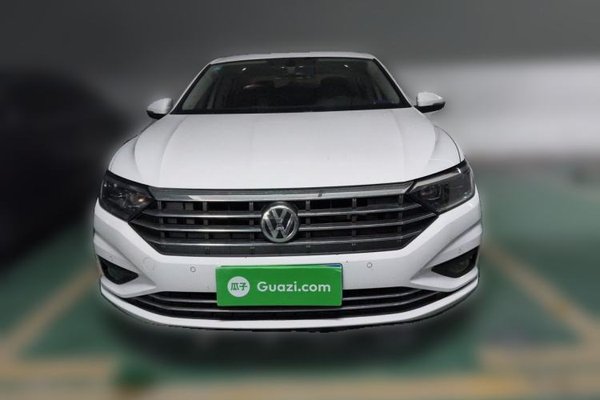 Volkswagen Sagitar 2022, 75300 км, за 11391 USD