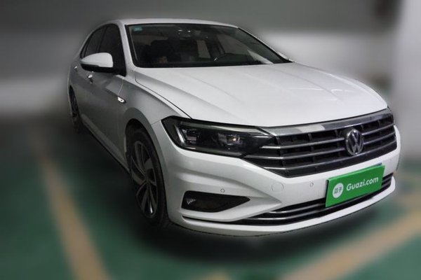 Volkswagen Sagitar 2022, 75300 км, за 11391 USD