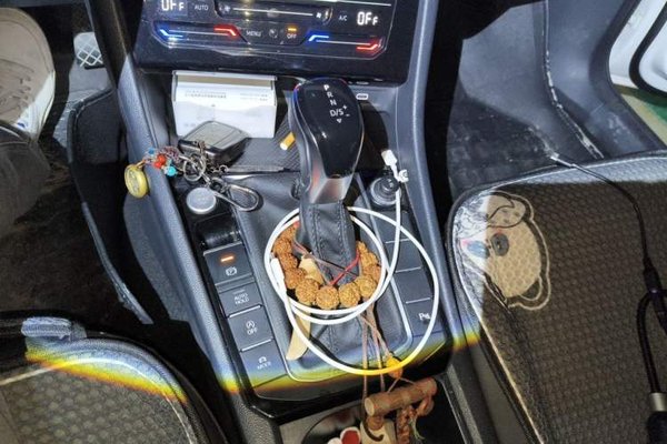 Volkswagen Sagitar 2022, 75300 км, за 11391 USD - фото 14