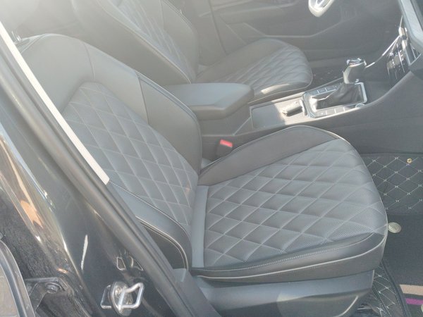 Volkswagen Sagitar 2023, 42100 км, за 12622 USD - фото 11