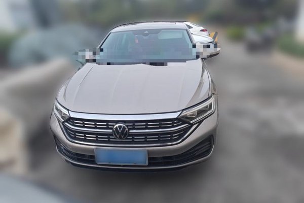 Volkswagen Sagitar 2023, 50300 км, за 11563 USD