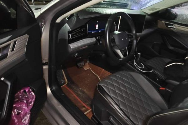 Volkswagen Sagitar 2023, 56800 км, за 13144 USD - фото 19