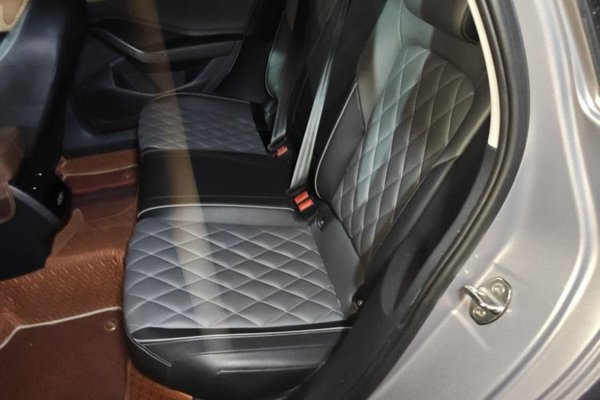 Volkswagen Sagitar 2023, 56800 км, за 13144 USD - фото 20