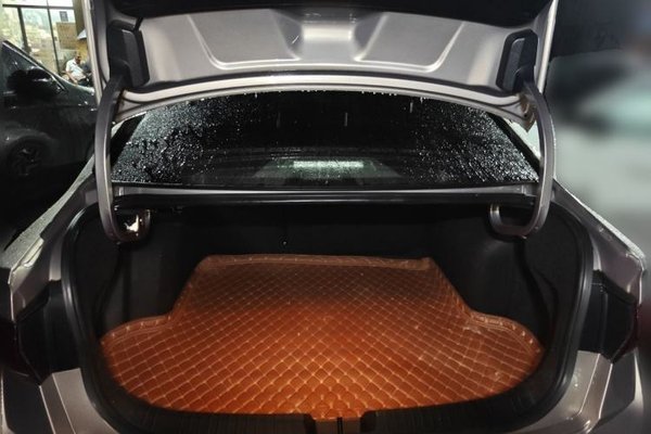 Volkswagen Sagitar 2023, 56800 км, за 13144 USD - фото 16