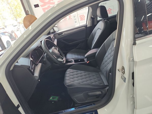 Volkswagen Sagitar 2023, 51700 км, за 14817 USD - фото 14