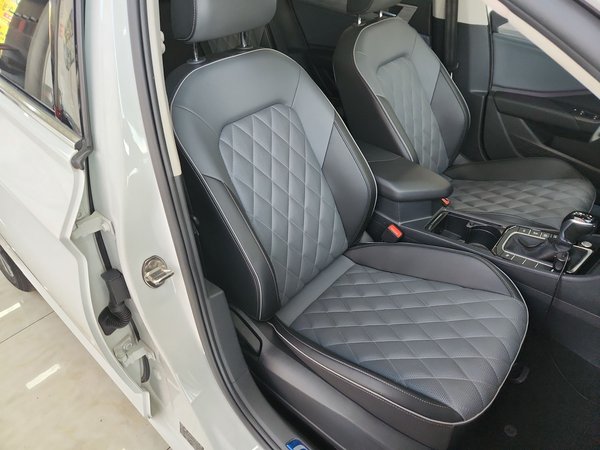 Volkswagen Sagitar 2023, 51700 км, за 14817 USD - фото 24