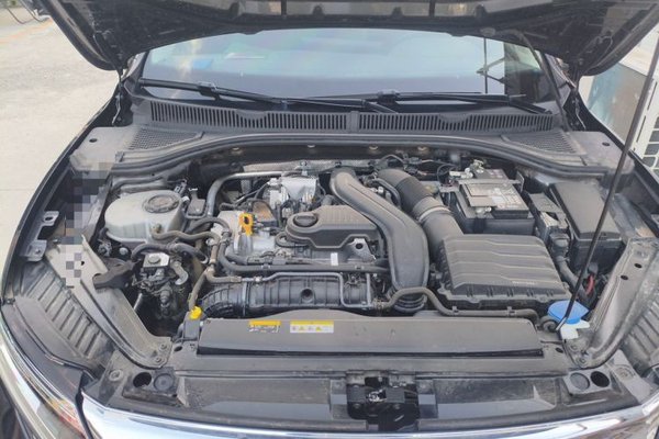 Volkswagen Sagitar 2023, 12600 км, за 13224 USD - фото 21