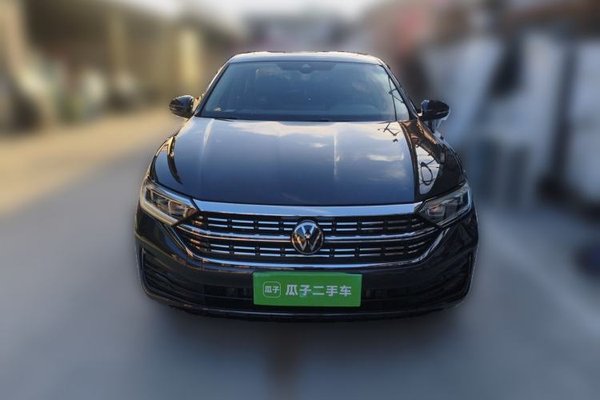 Volkswagen Sagitar 2023, 12600 км, за 13224 USD
