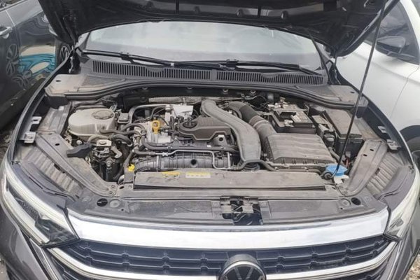 Volkswagen Sagitar 2023, 20600 км, за 15602 USD - фото 24