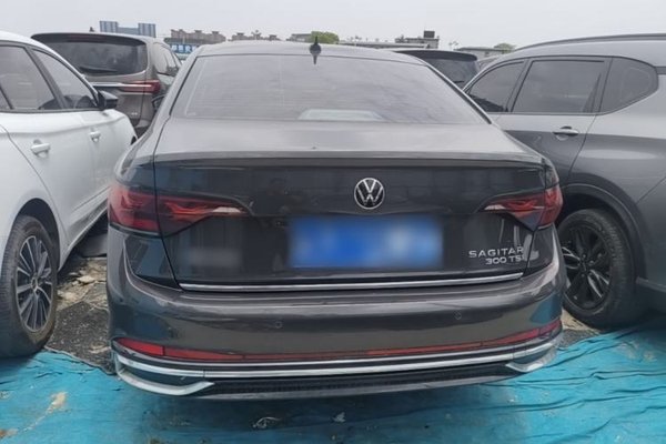 Volkswagen Sagitar 2023, 20600 км, за 15602 USD