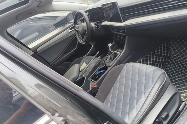Volkswagen Sagitar 2023, 20600 км, за 15602 USD - фото 19