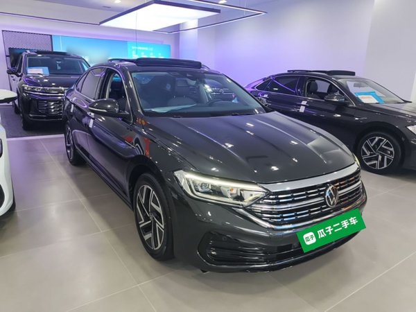 Volkswagen Sagitar 2023, 52200 км, за 14645 USD