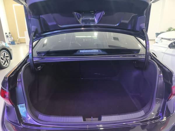 Volkswagen Sagitar 2023, 52200 км, за 14645 USD - фото 22