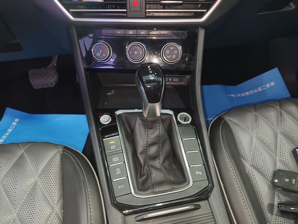 Volkswagen Sagitar 2023, 52200 км, за 14645 USD - фото 17
